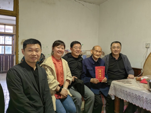 照片2.jpg