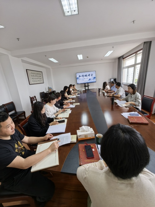 第三期“知行微讲堂”.jpg
